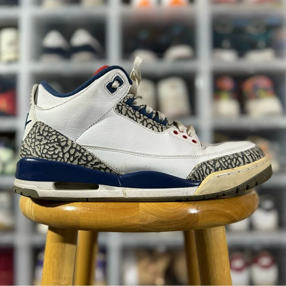 Jordan 3 Retro “True Blue”
